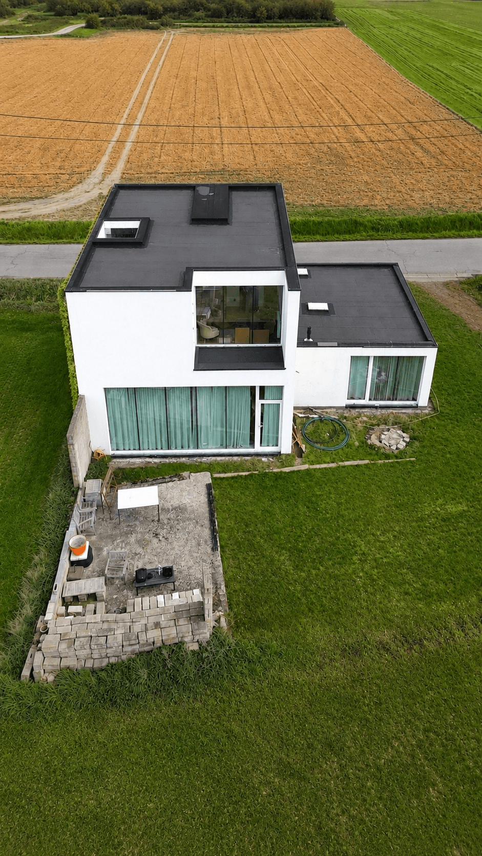 Woning Meise tweede gevel na gevelisolatie + crepi